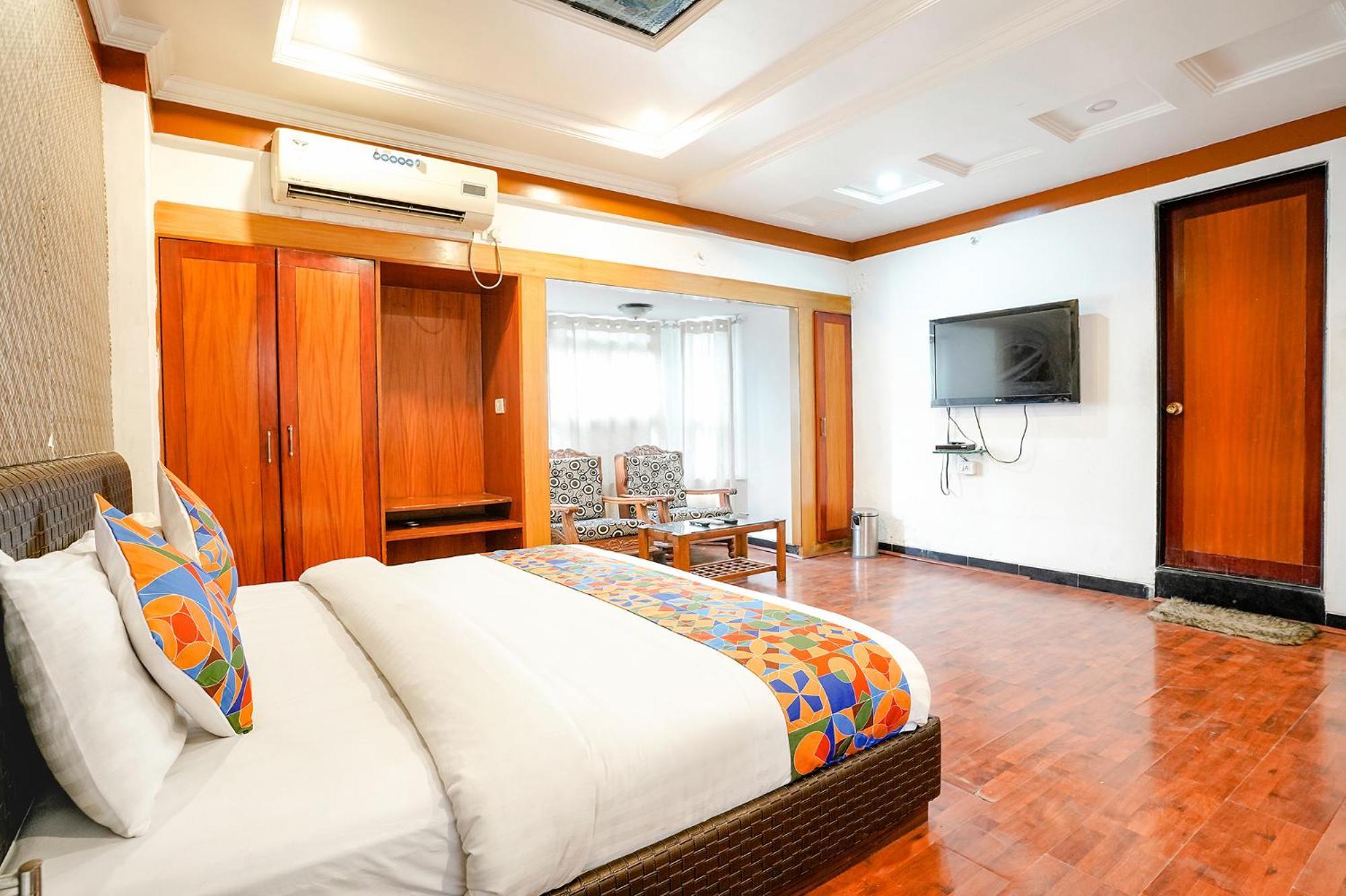 Fabhotel Silver Inn II Насик Экстерьер фото